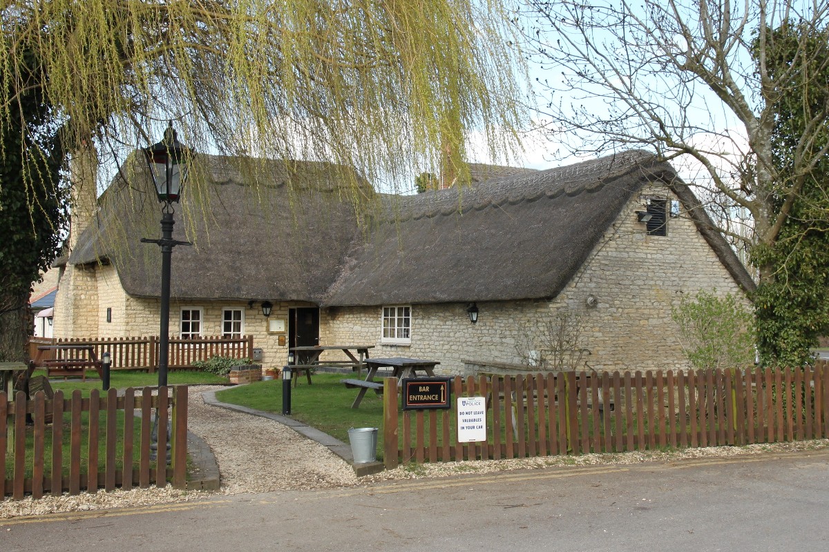 Weston-on-the-Green, Oxfordshire Weston-on-the-Green, Oxfordshire